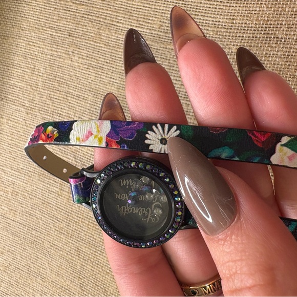 Floral Black Women's Wrap Locket - Picture 4 of 5